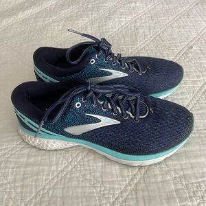 Brooks Blue Running Shoes